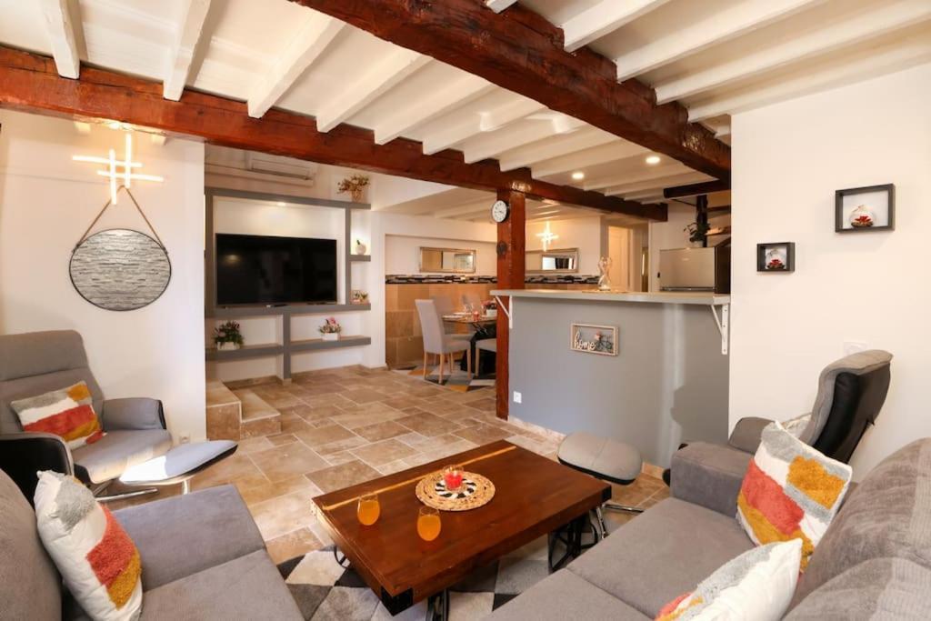 Les Remparts Villa Carcassone Exterior photo